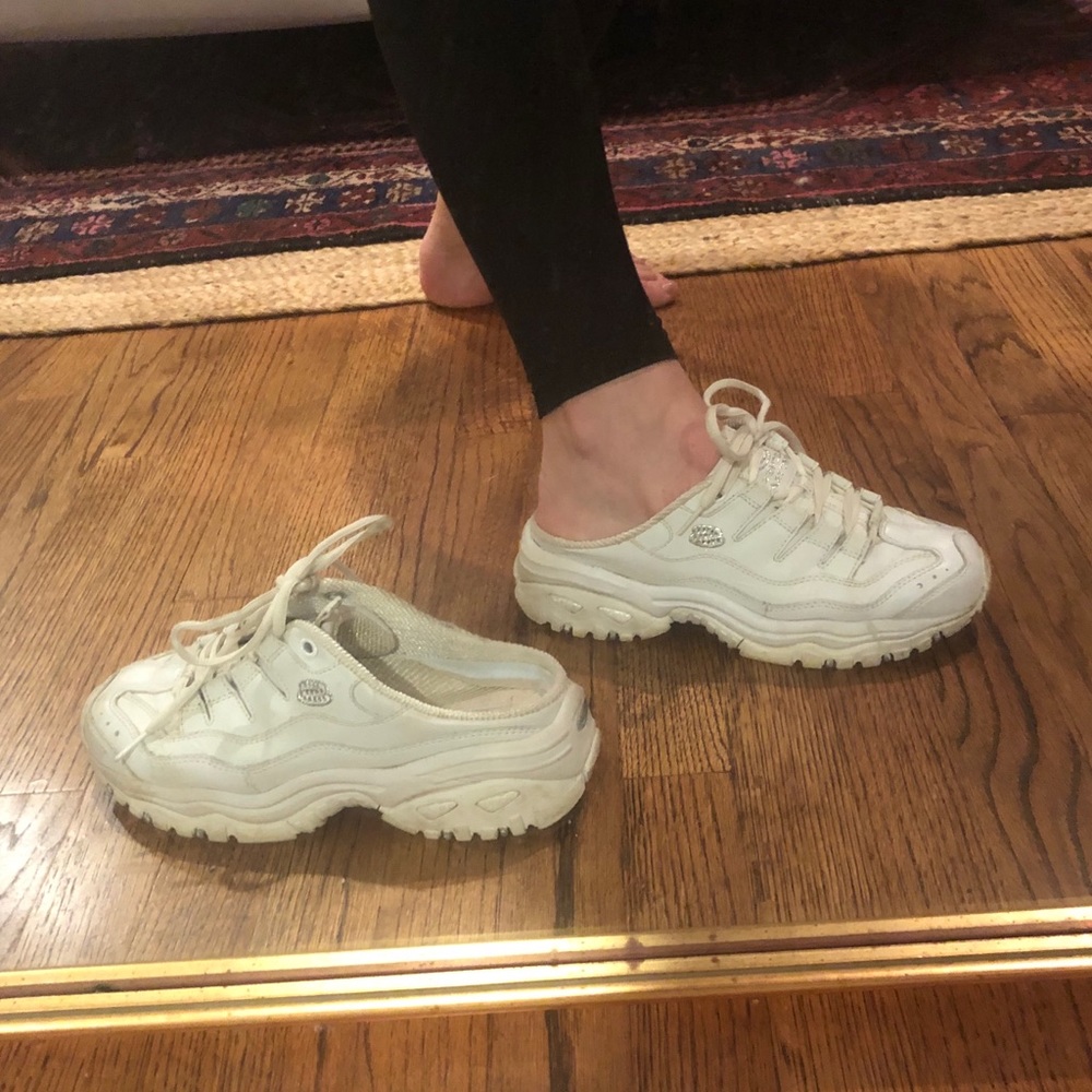 Old school dad shoes by sketchers